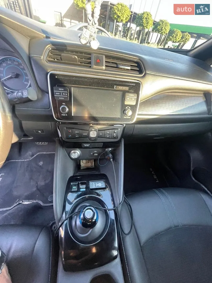 2018 Nissan Leaf - мініатюра 12