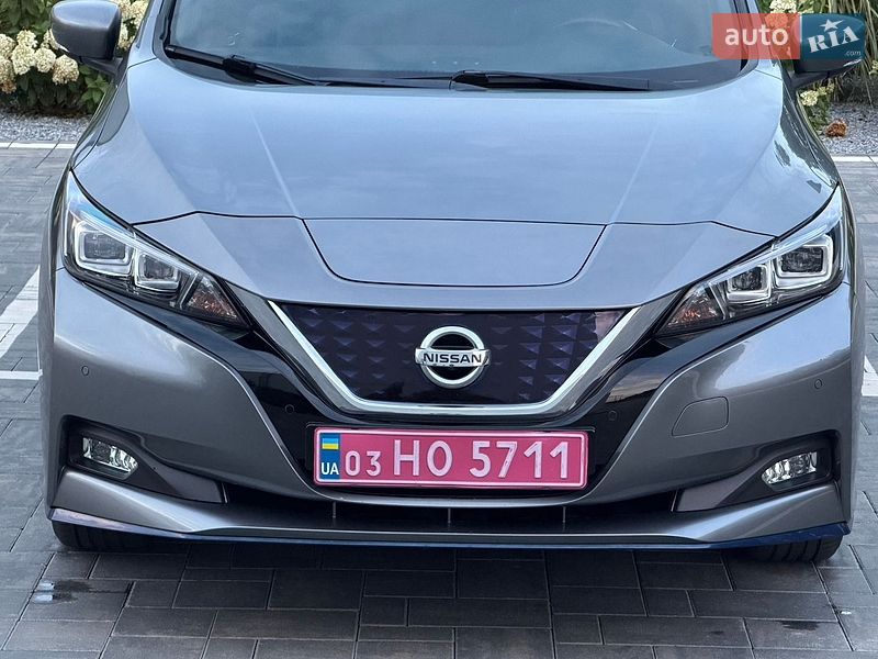 Хетчбек Nissan Leaf 2019 в Луцьку