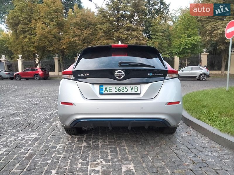 Хэтчбек Nissan Leaf 2022 в Днепре фото 6 Хэтчбек Nissan Leaf 2022 в Днепре