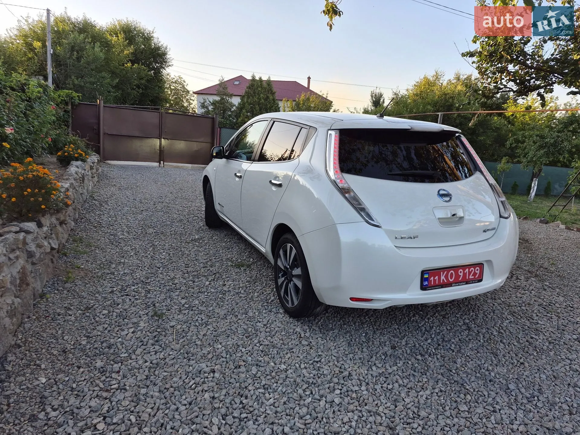 2014 Nissan Leaf - мініатюра 11