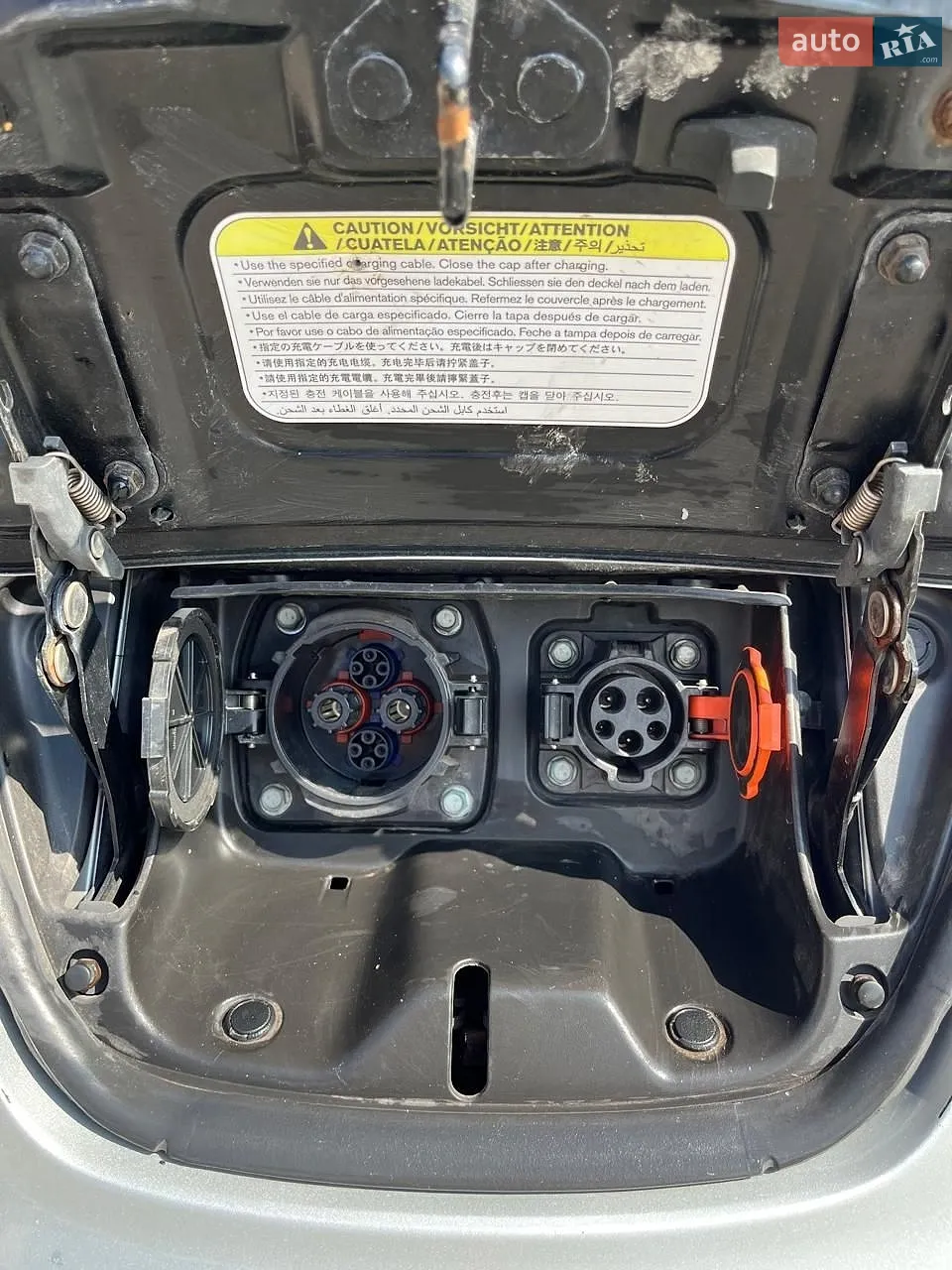 2012 Nissan Leaf - мініатюра 12