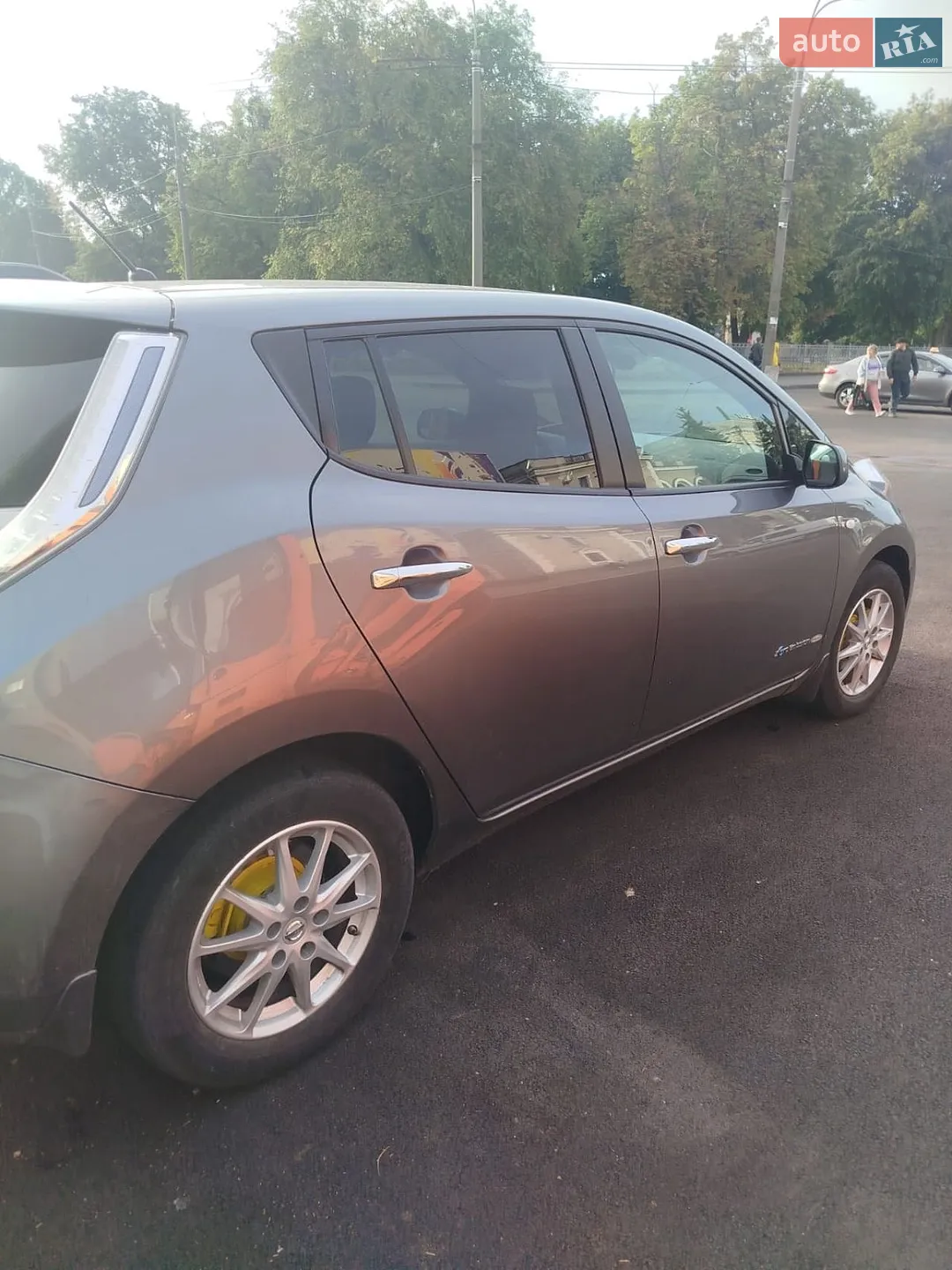 2015 Nissan Leaf - мініатюра 2