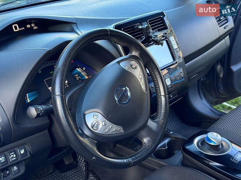 Хетчбек Nissan Leaf 2014 в Броварах фото 23 Хетчбек Nissan Leaf 2014 в Броварах