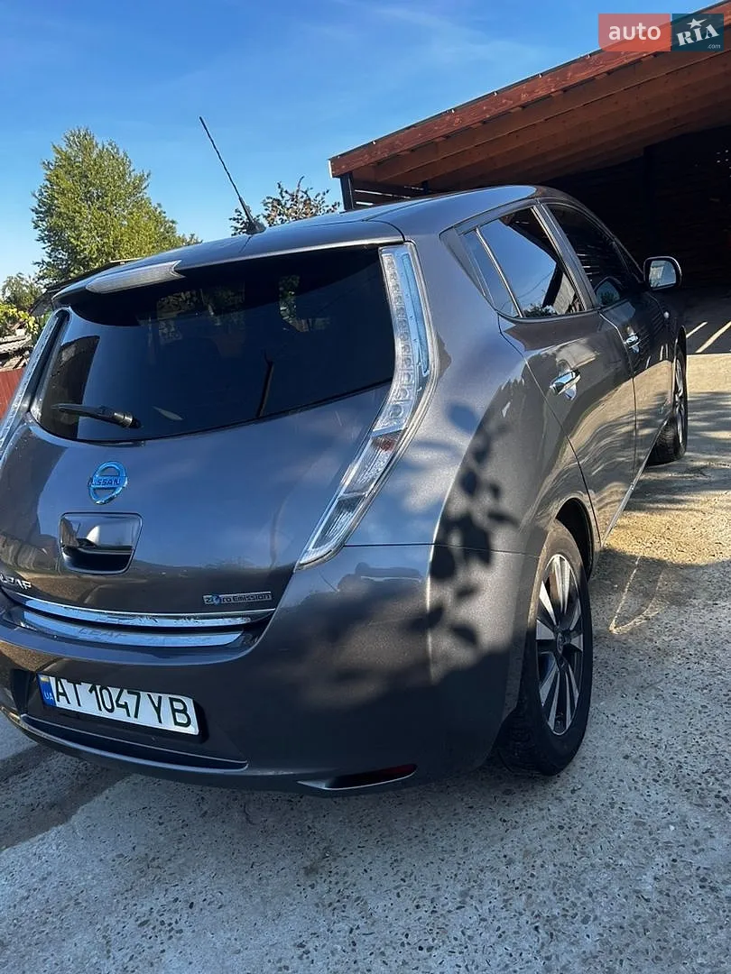 2016 Nissan Leaf - мініатюра 6