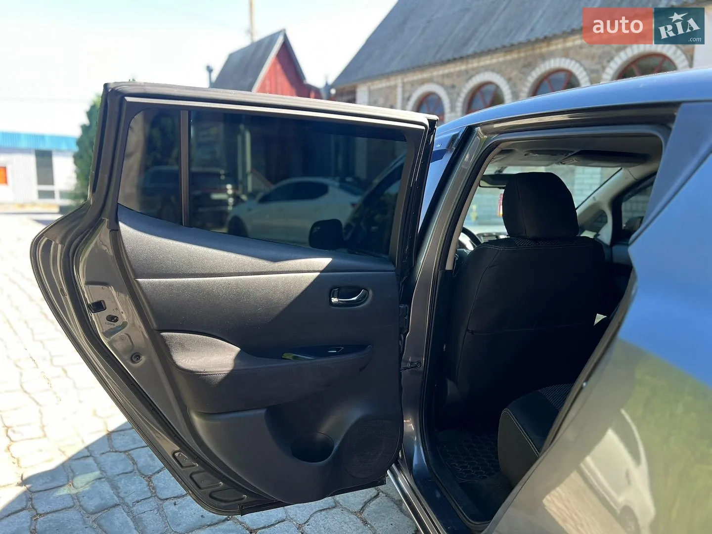 2014 Nissan Leaf - мініатюра 19