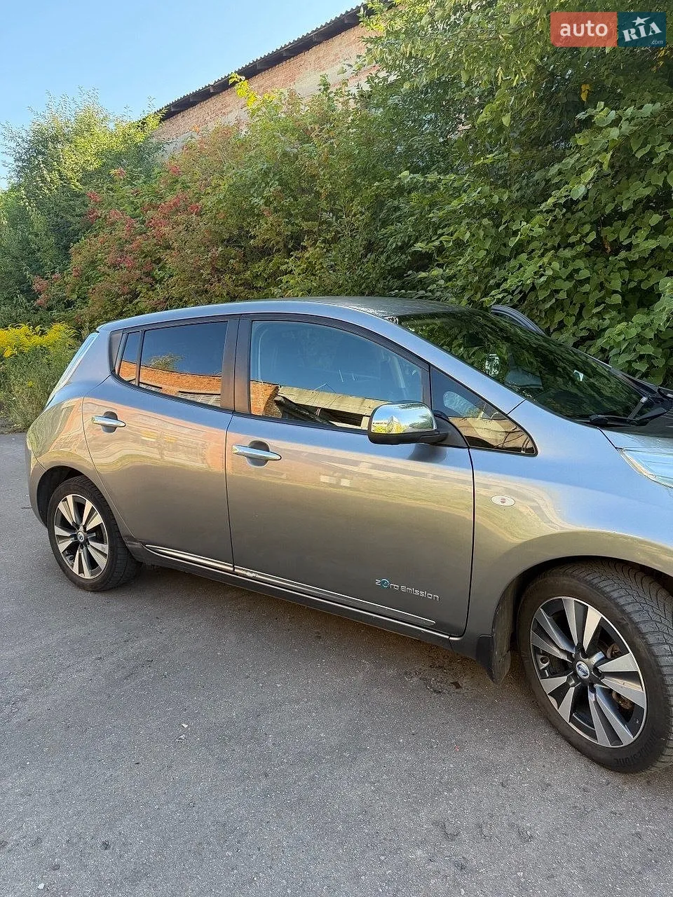 2013 Nissan Leaf - мініатюра 12