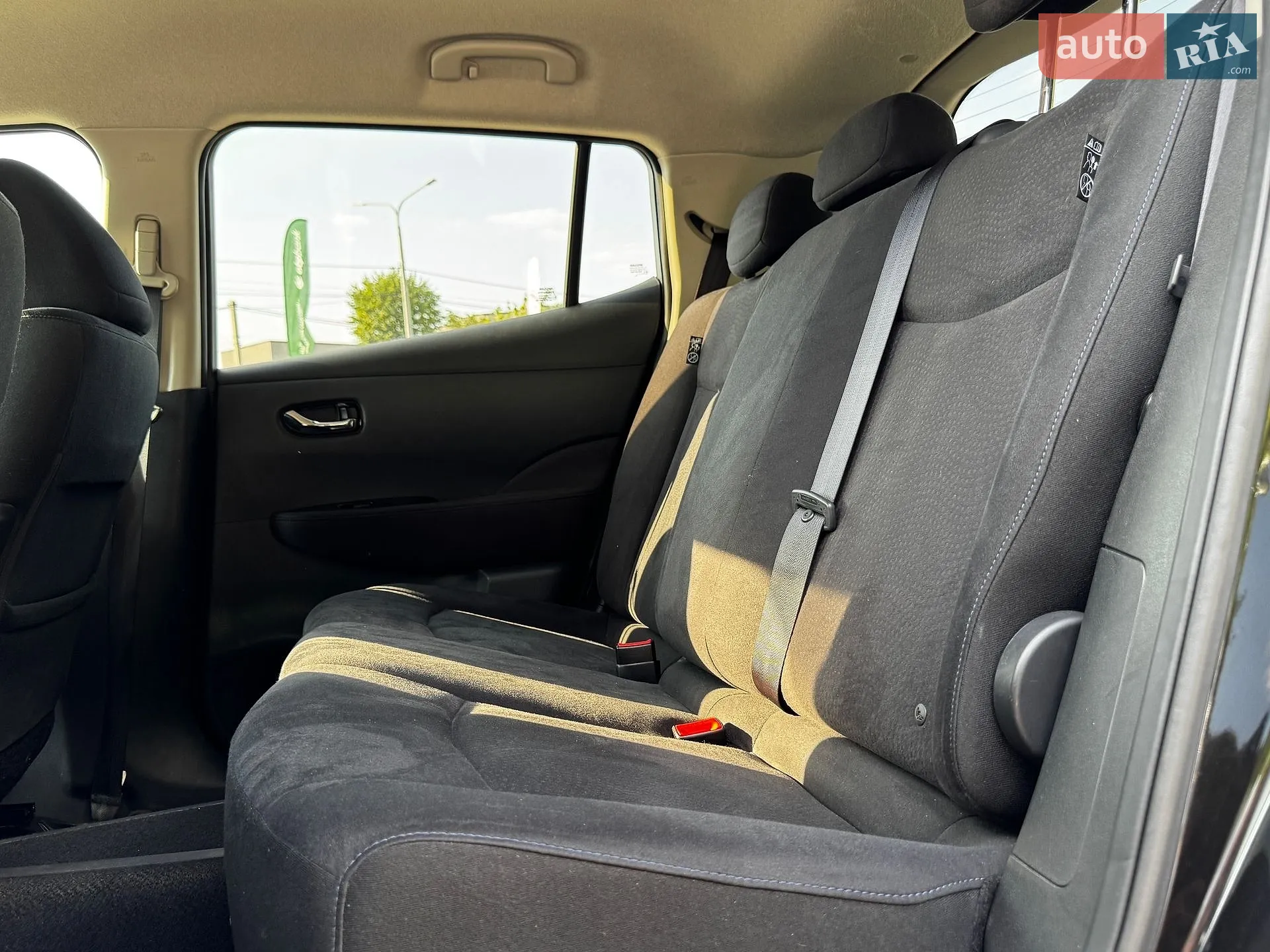 2014 Nissan Leaf - мініатюра 21