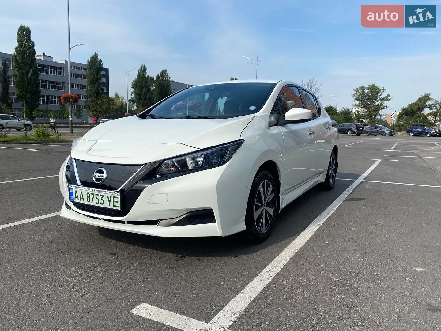 2022 Nissan Leaf - фото 1