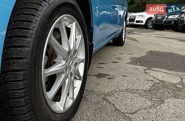 Хэтчбек Nissan Leaf 2015 в Луцке