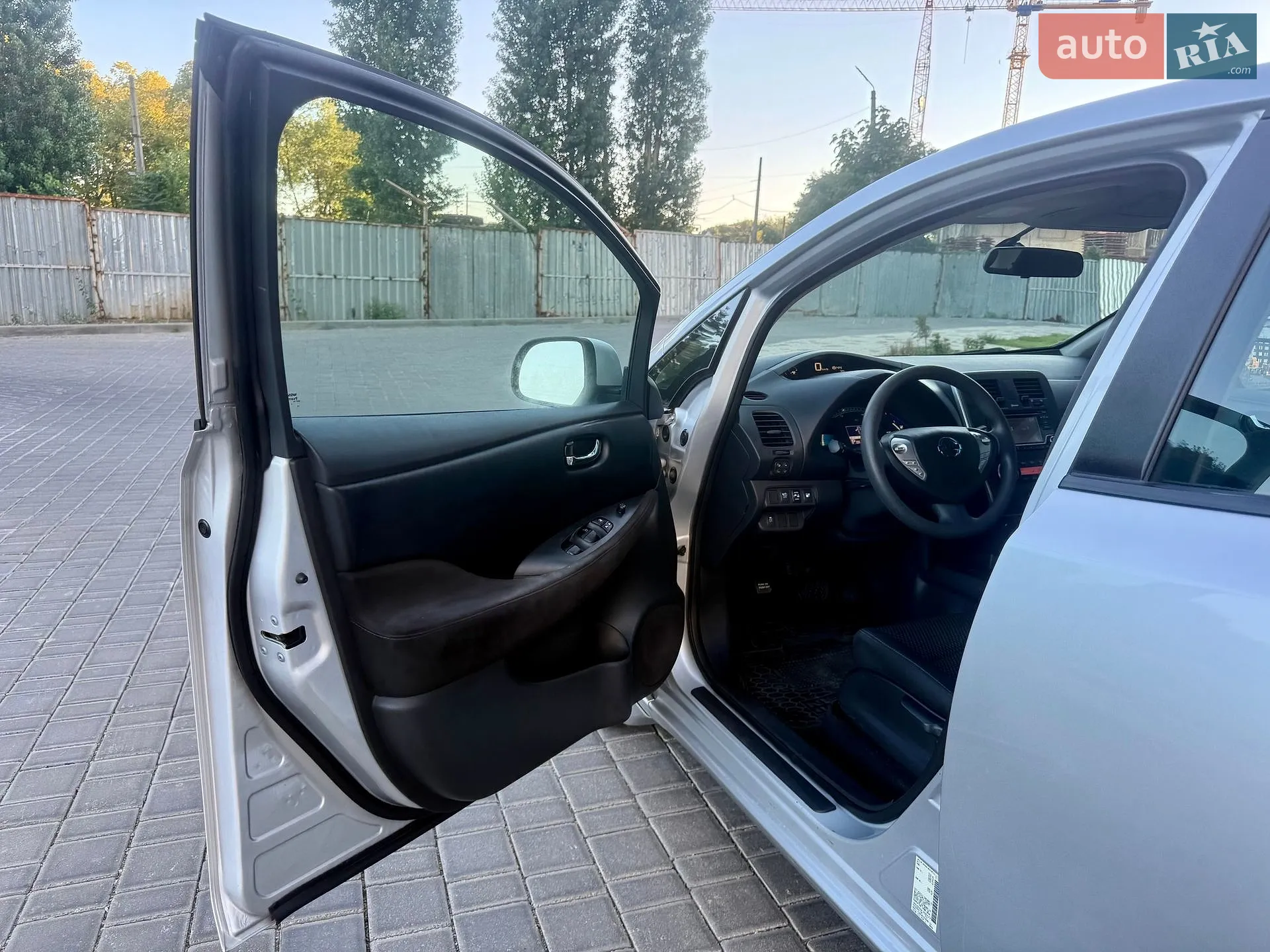 2016 Nissan Leaf - мініатюра 22