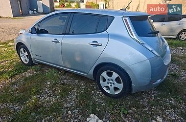 Хэтчбек Nissan Leaf 2015 в Каменец-Подольском