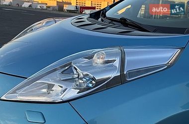 Хэтчбек Nissan Leaf 2013 в Львове