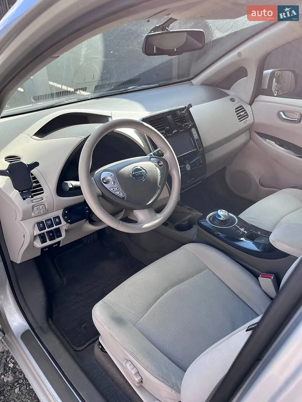 2012 Nissan Leaf - мініатюра 19