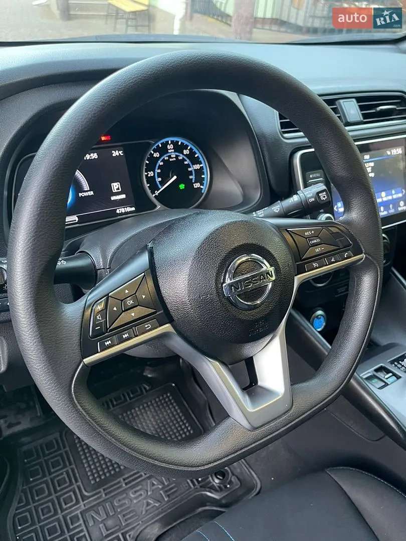 2022 Nissan Leaf - мініатюра 10