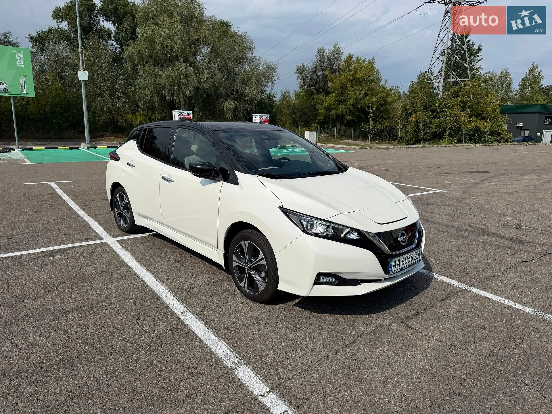 2021 Nissan Leaf - фото 1