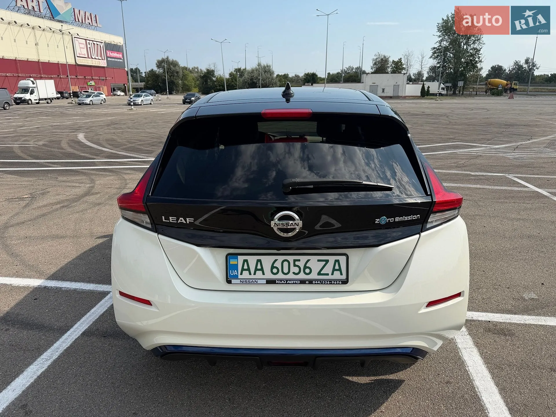 2021 Nissan Leaf - мініатюра 12