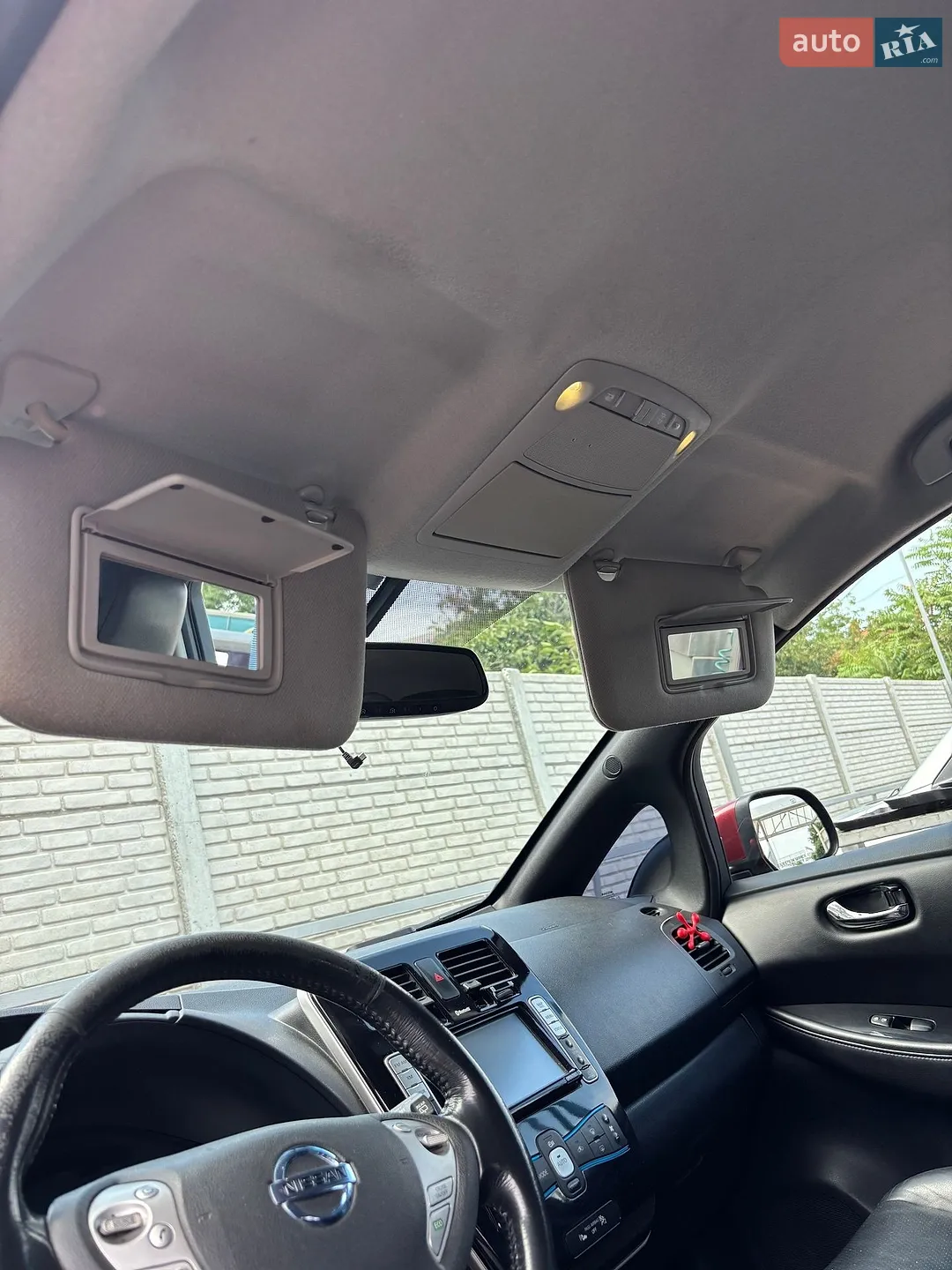 2013 Nissan Leaf - мініатюра 17
