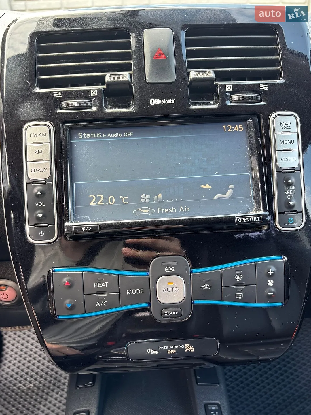2013 Nissan Leaf - мініатюра 19