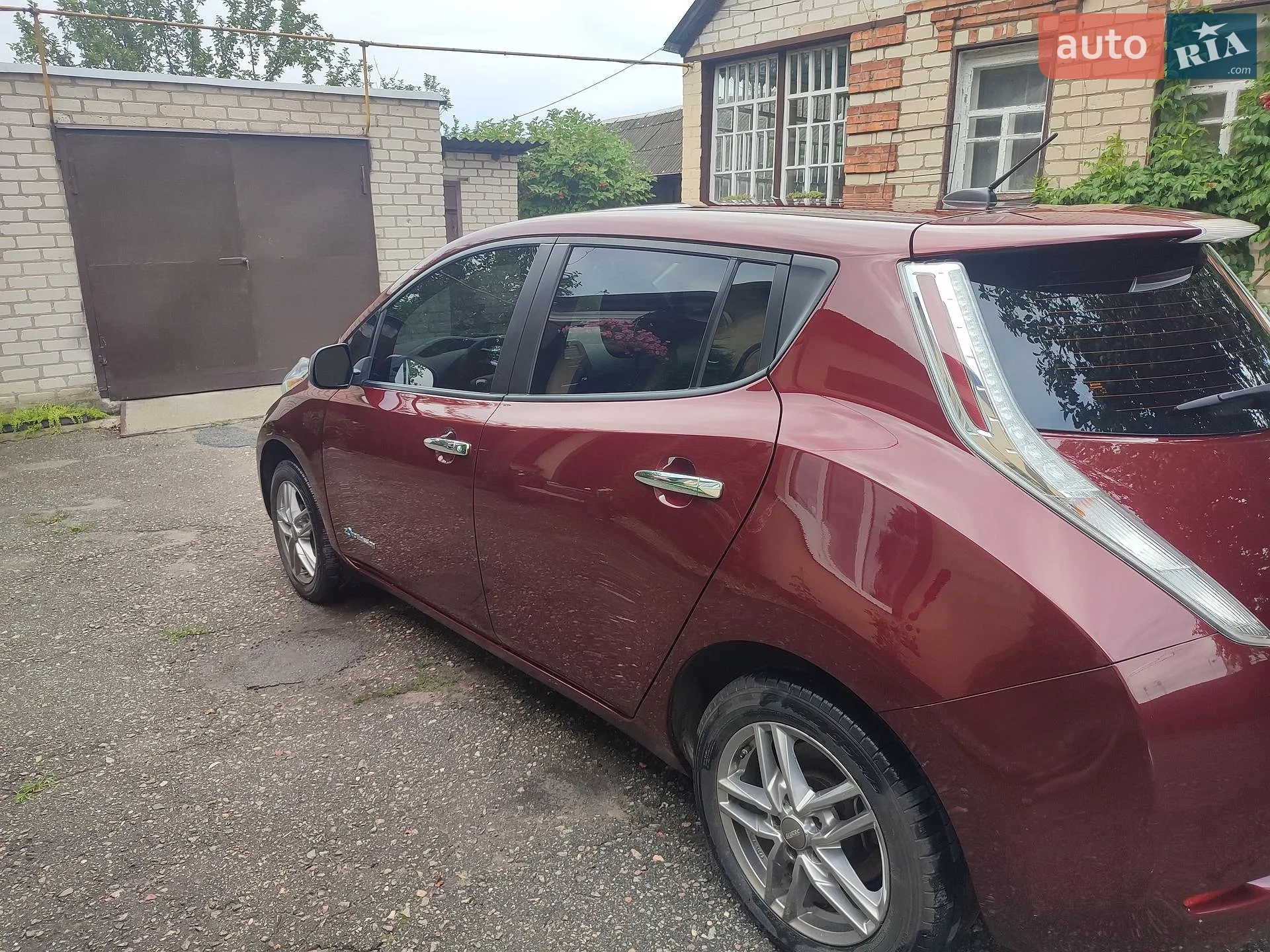 2016 Nissan Leaf - мініатюра 9