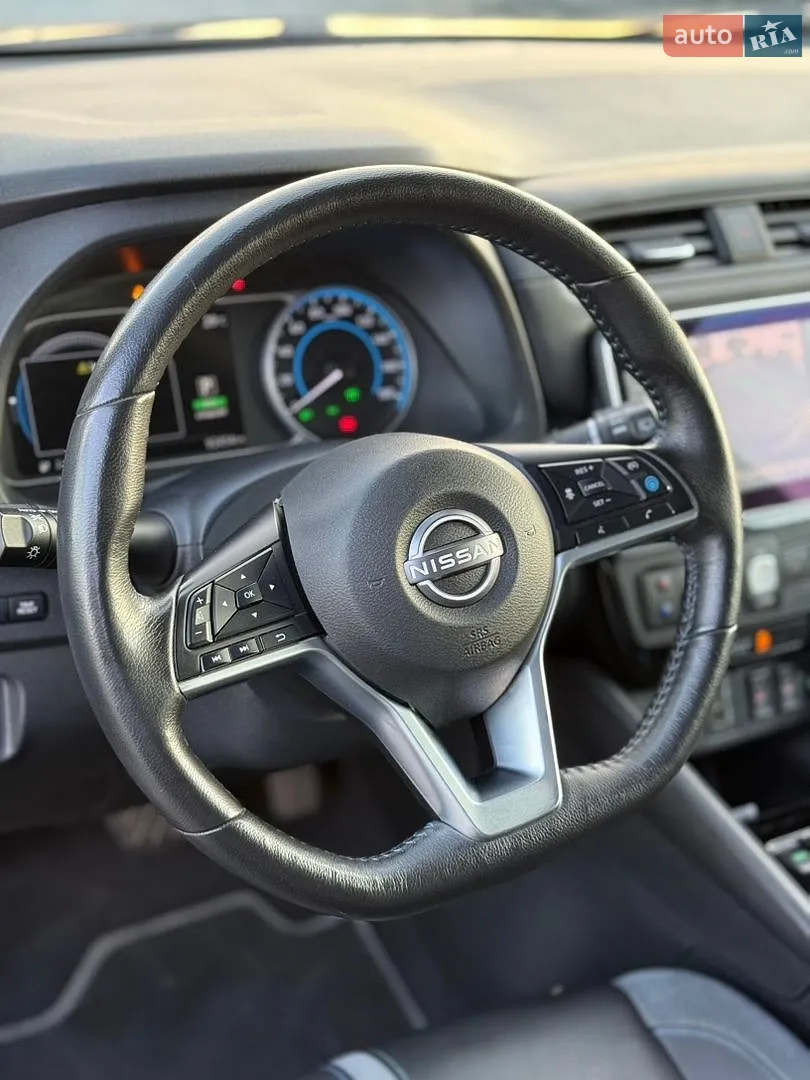 2022 Nissan Leaf - мініатюра 7