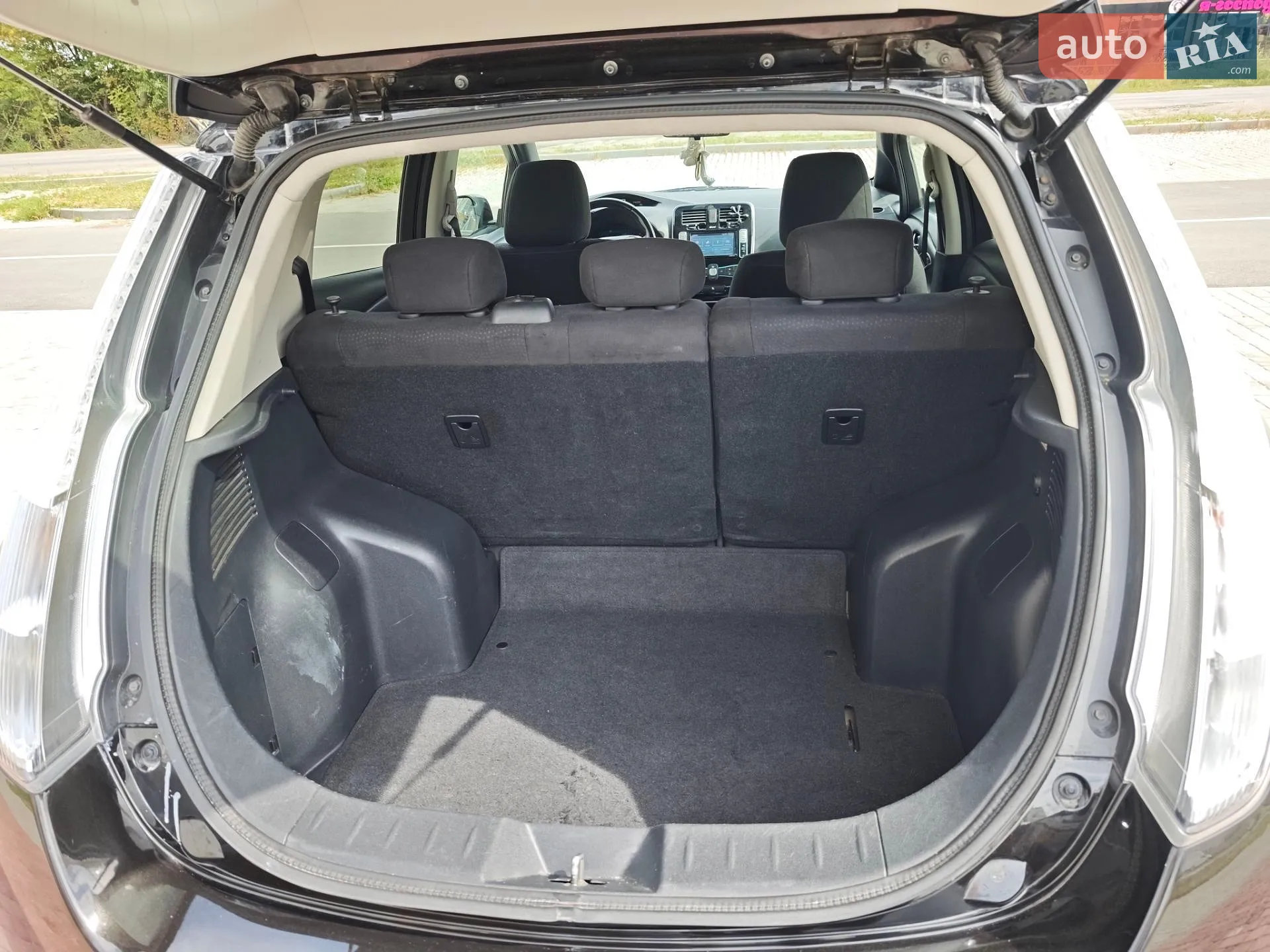 2015 Nissan Leaf - мініатюра 8