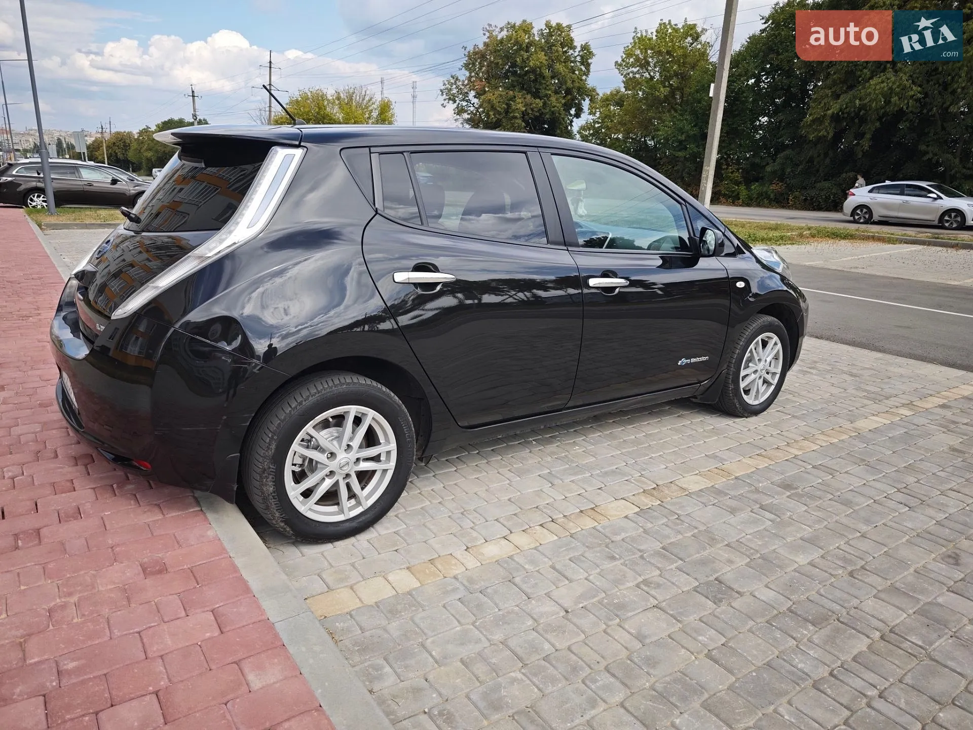 2015 Nissan Leaf - мініатюра 19