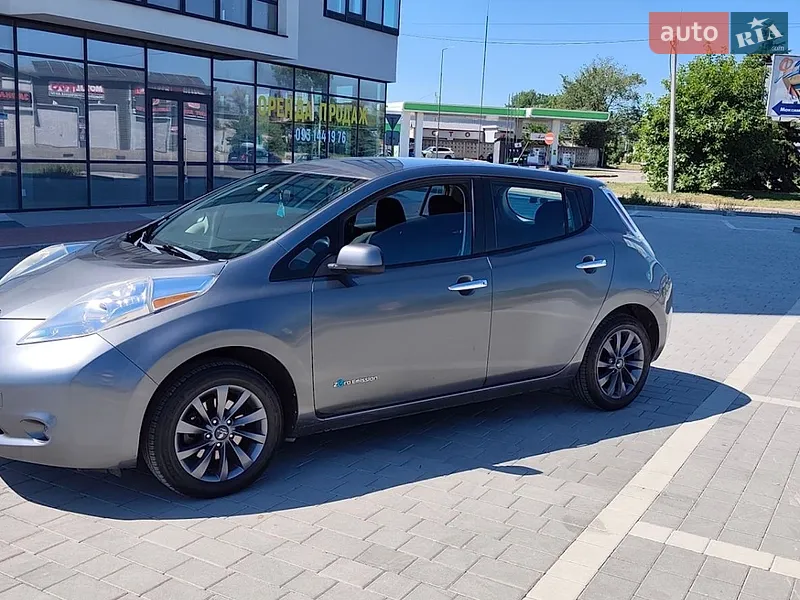 Nissan Leaf 2014