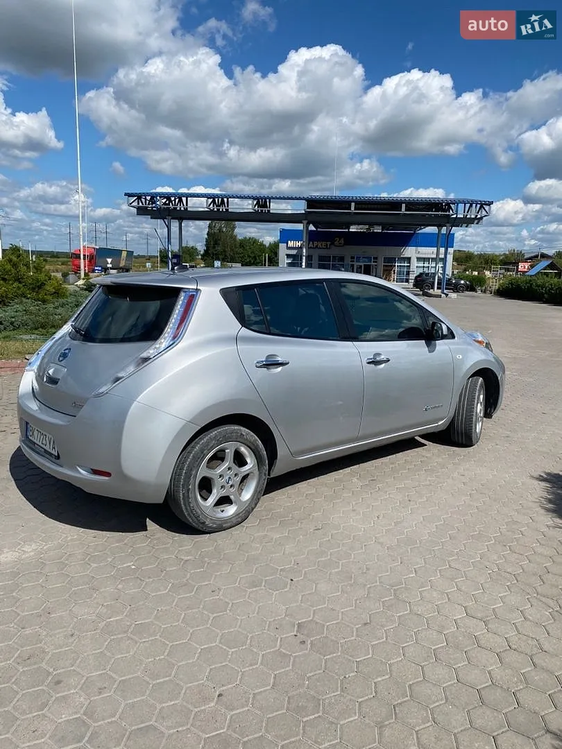 2012 Nissan Leaf - мініатюра 5