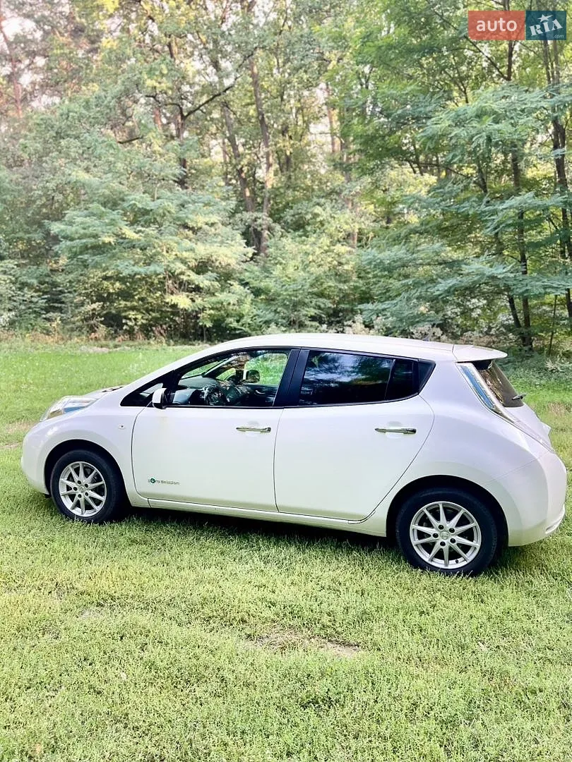 2016 Nissan Leaf - мініатюра 6