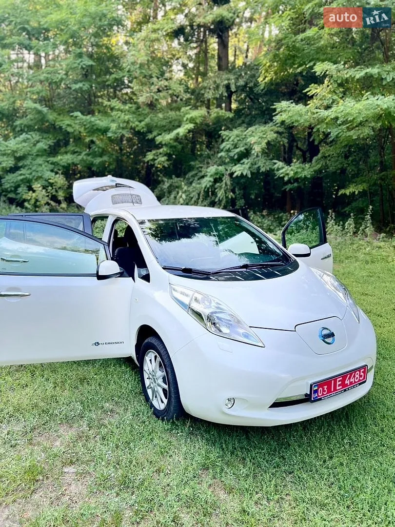 2016 Nissan Leaf - мініатюра 24