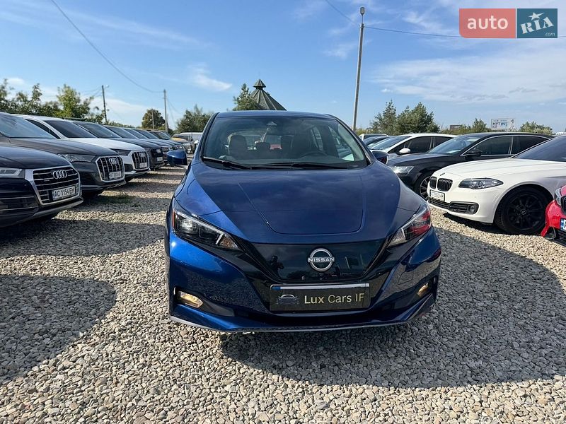 Хэтчбек Nissan Leaf 2024 в Ивано-Франковске