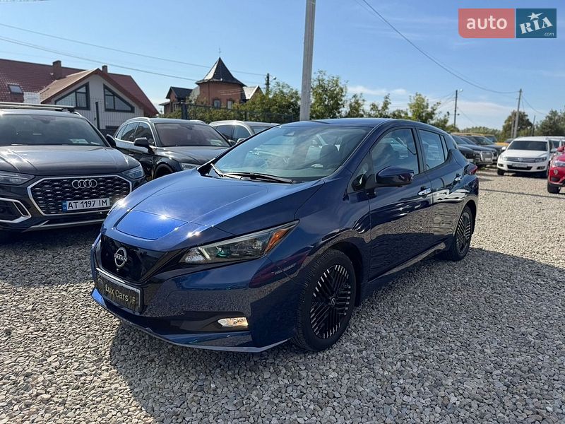 Хэтчбек Nissan Leaf 2024 в Ивано-Франковске