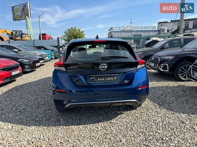 Хэтчбек Nissan Leaf 2024 в Ивано-Франковске