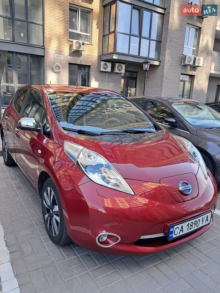 2012 Nissan Leaf - мініатюра 24