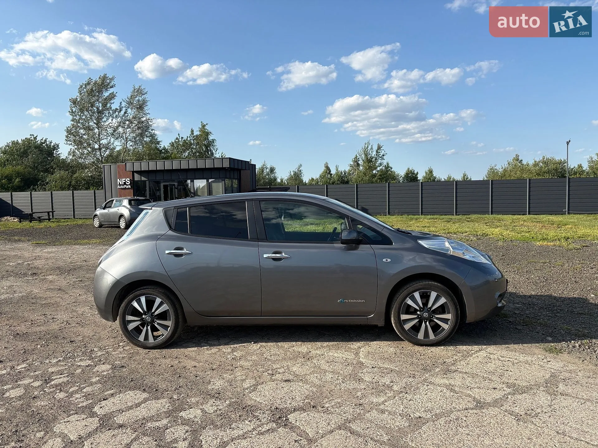 2016 Nissan Leaf - мініатюра 3