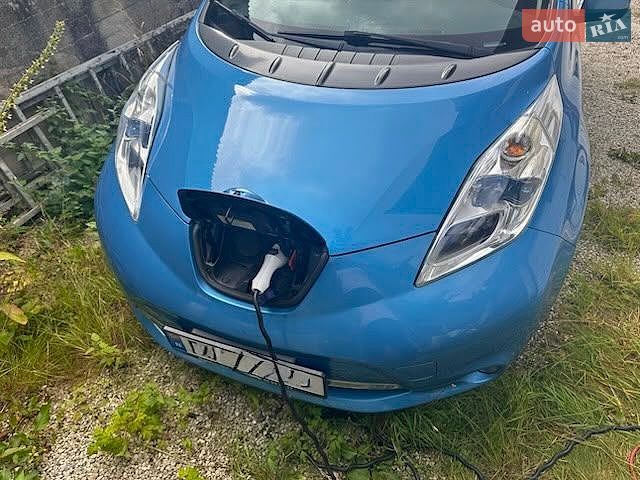 Nissan Leaf 2014