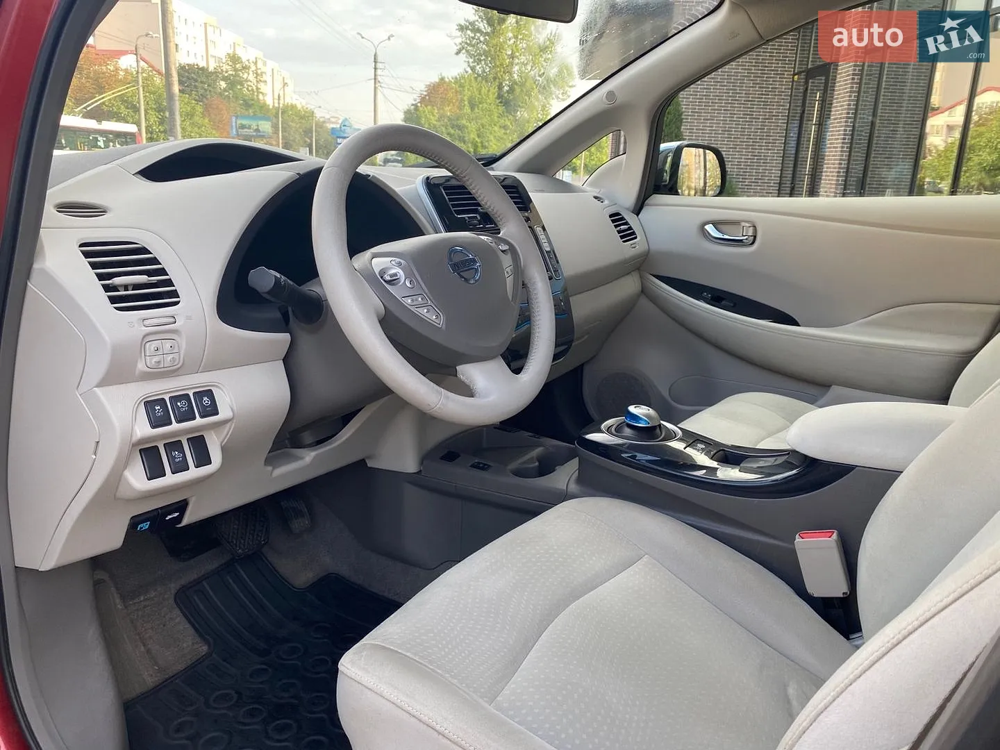 2012 Nissan Leaf - мініатюра 8
