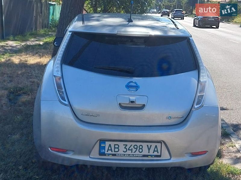 Хэтчбек Nissan Leaf 2013 в Черкассах