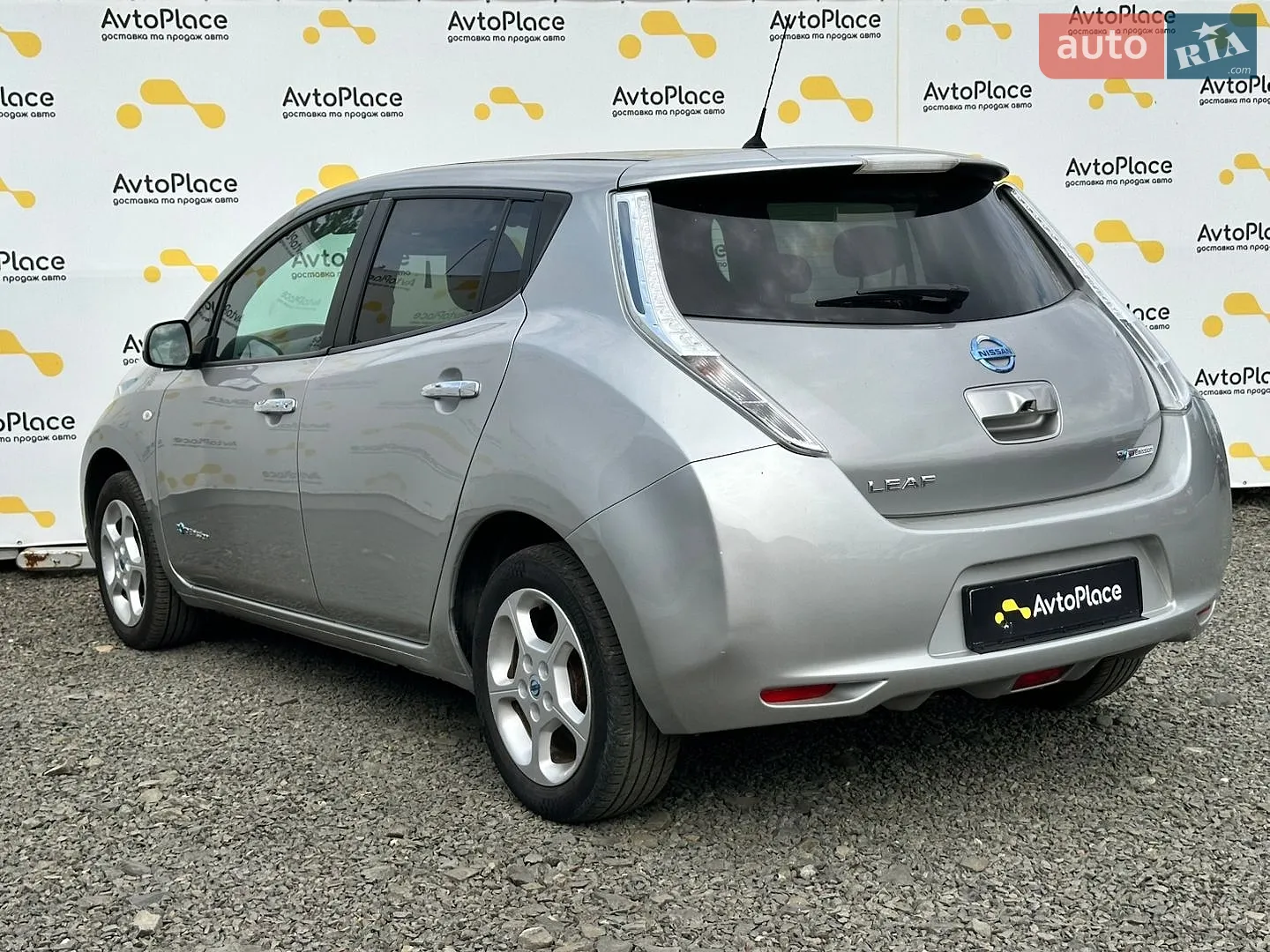 2017 Nissan Leaf - мініатюра 30