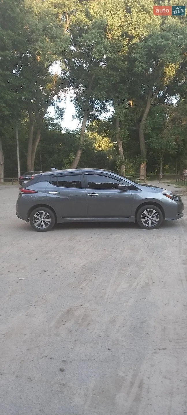 2021 Nissan Leaf - мініатюра 3
