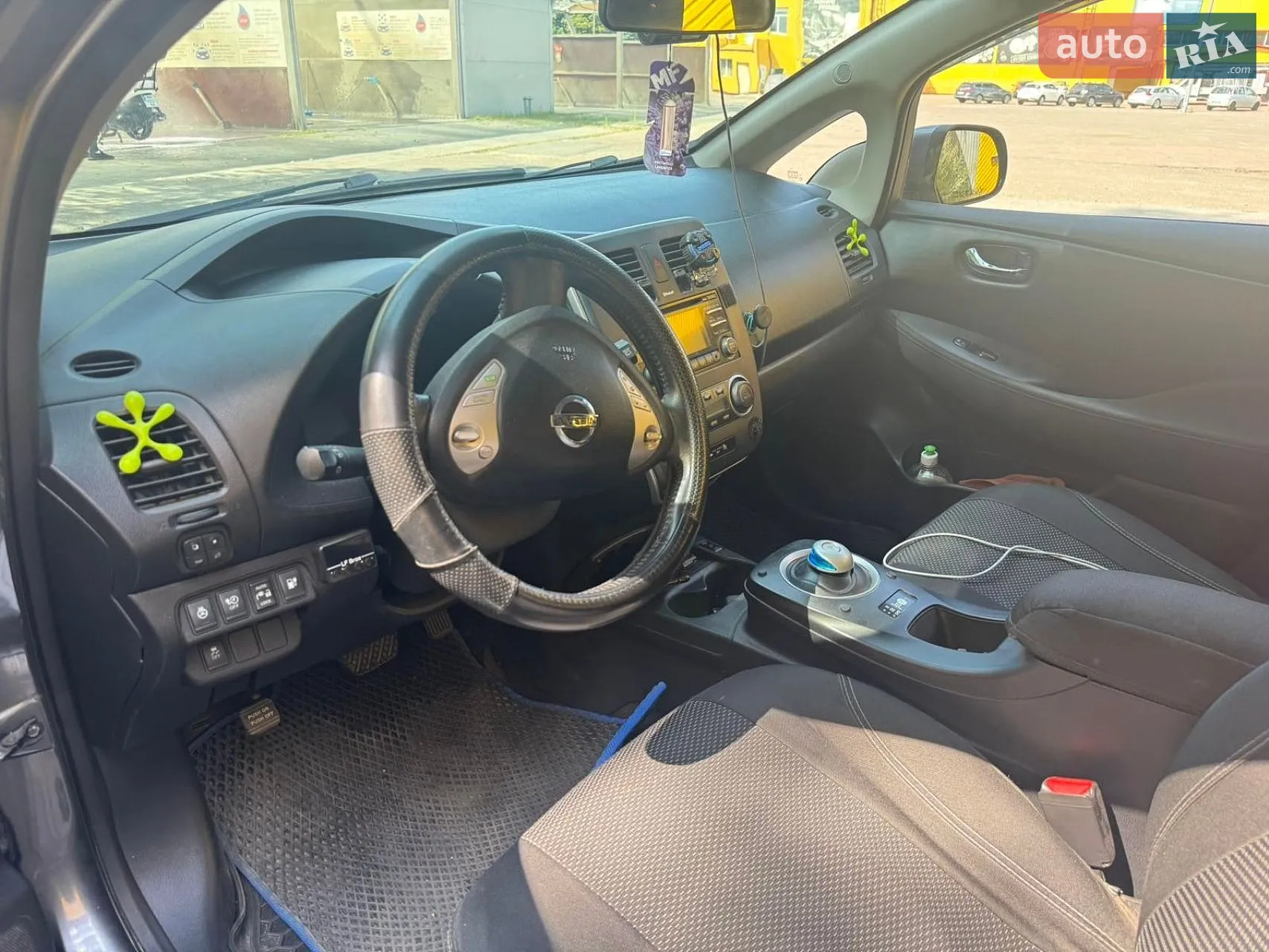 2017 Nissan Leaf - мініатюра 2