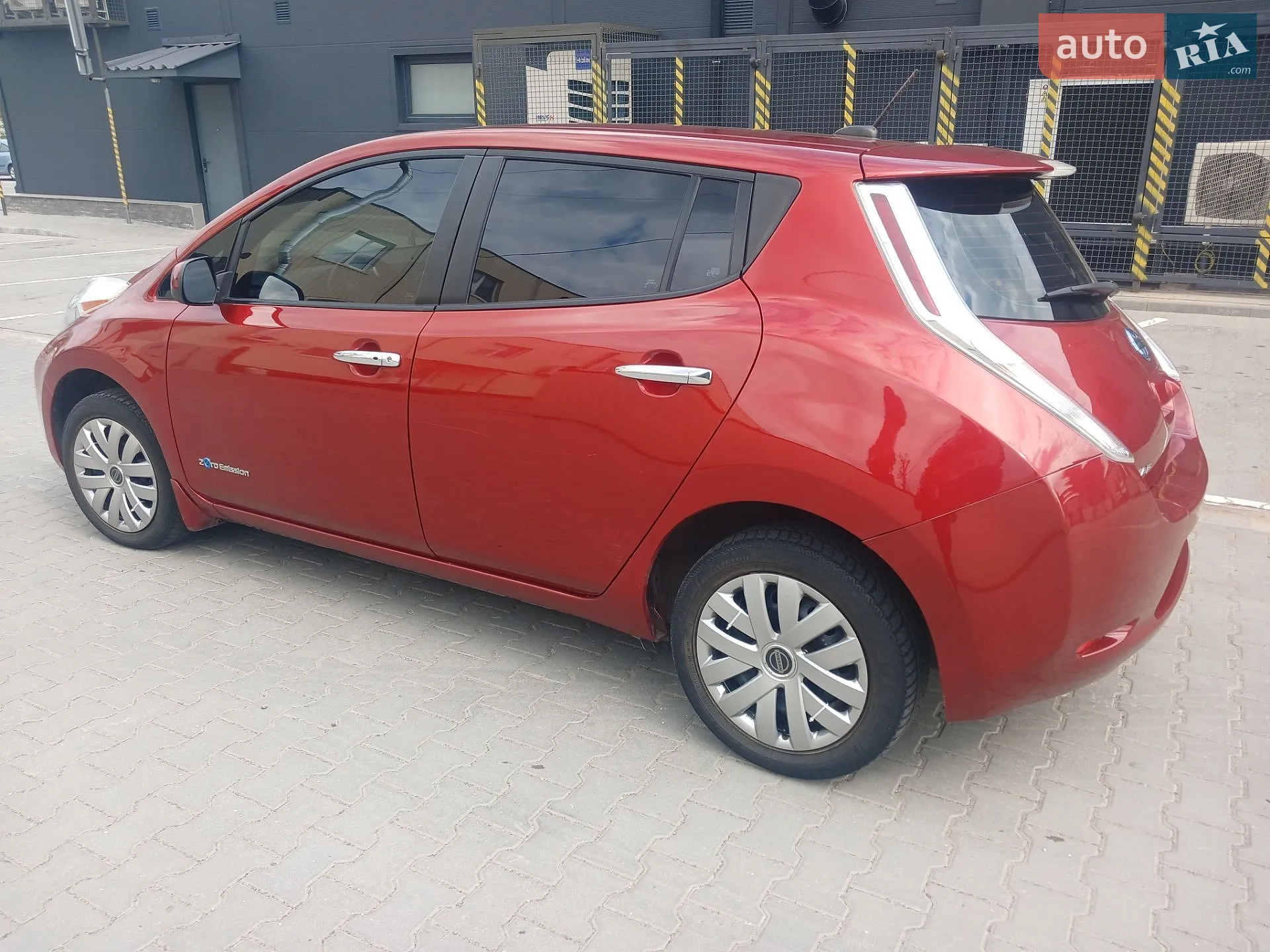 2015 Nissan Leaf - мініатюра 4
