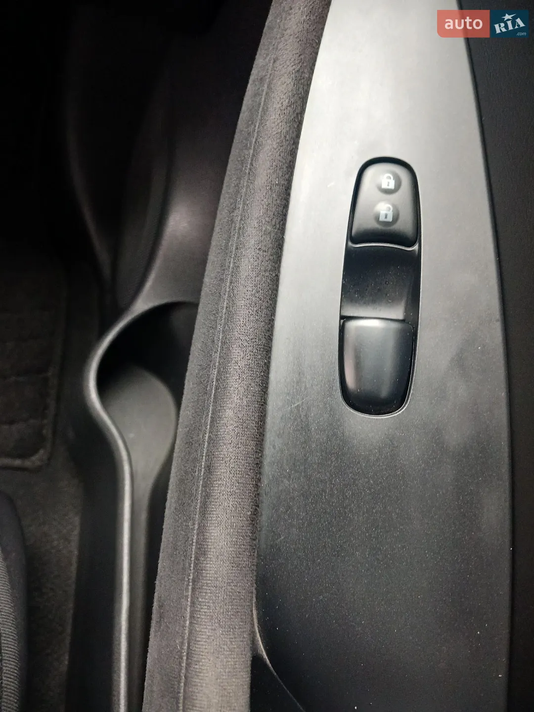 2015 Nissan Leaf - мініатюра 12