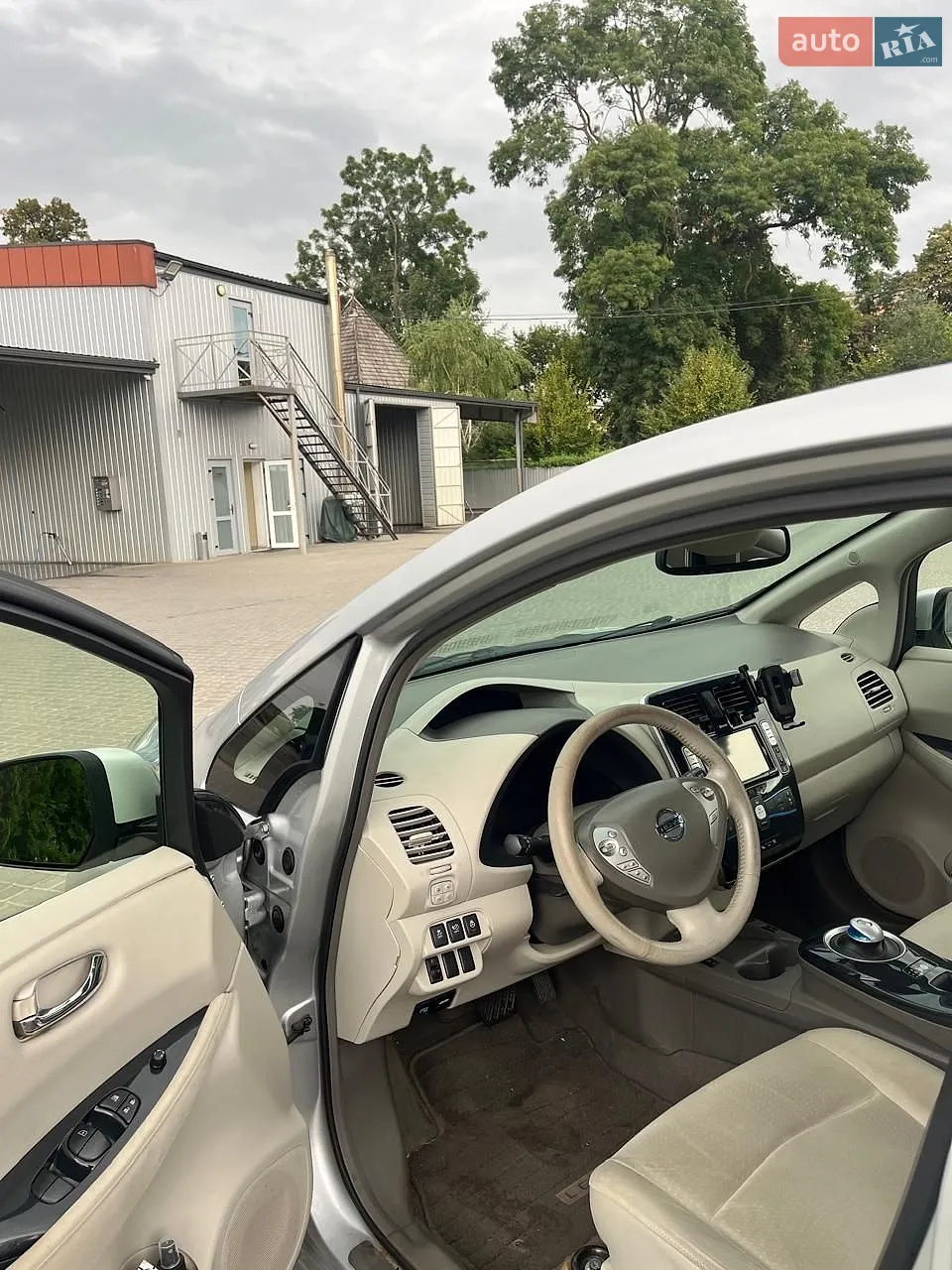 2012 Nissan Leaf - мініатюра 25