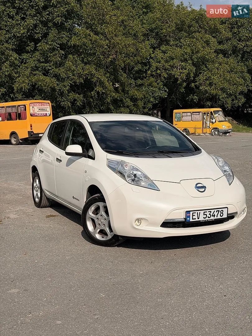 2016 Nissan Leaf - мініатюра 2
