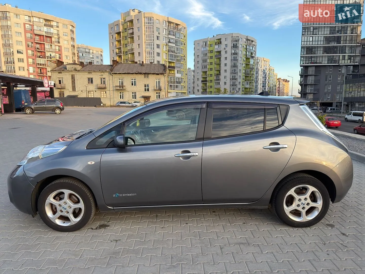 2014 Nissan Leaf - мініатюра 4