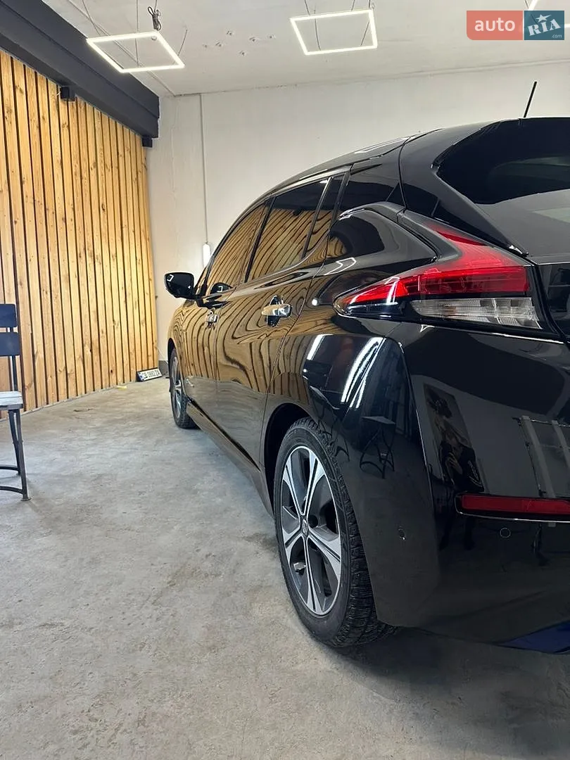 2018 Nissan Leaf - мініатюра 3