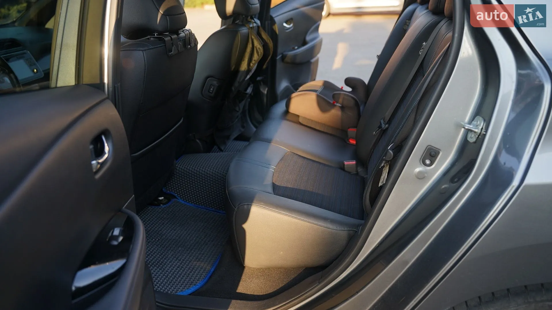 2018 Nissan Leaf - мініатюра 17