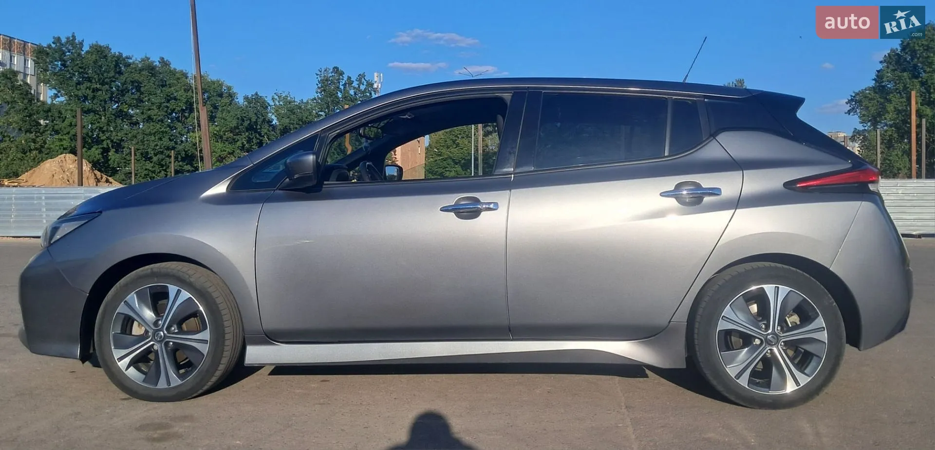 2020 Nissan Leaf - мініатюра 5