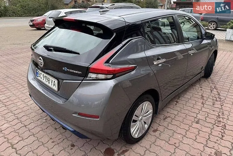 2020 Nissan Leaf - мініатюра 5